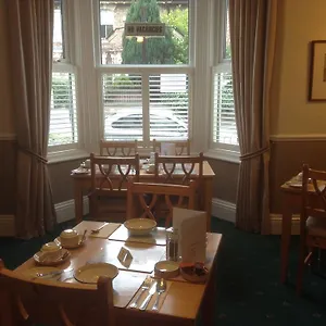 *** Guest house Chelmsford Place United Kingdom